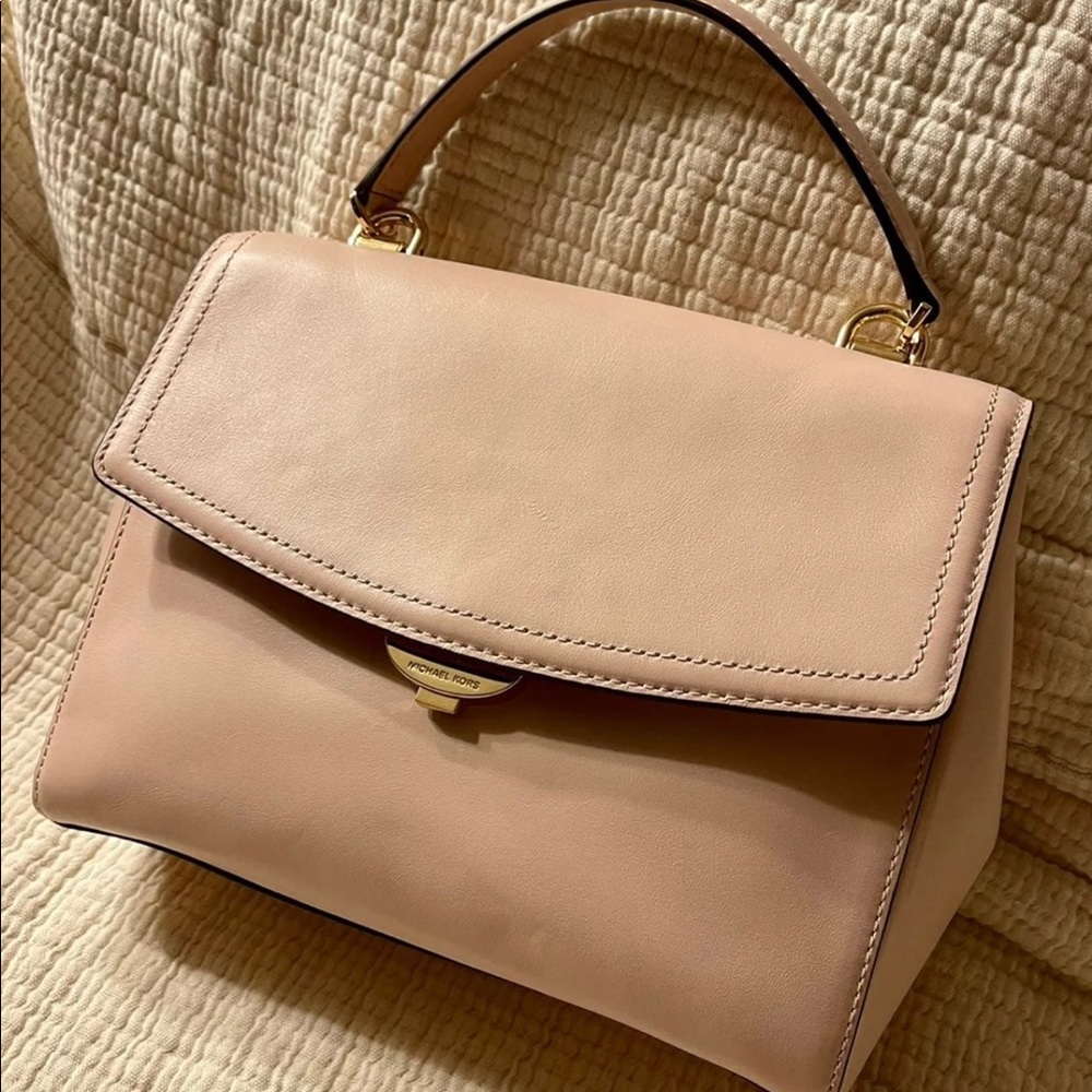 Michael Kors Too Handle bag